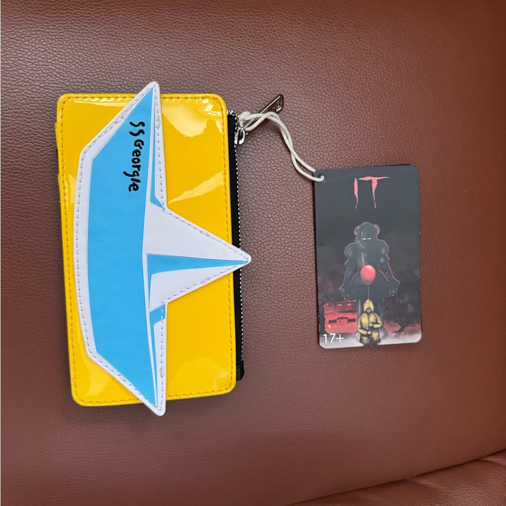 Loungefly IT Pennywise Mini Backpack and Card Wallet Bundle Glow in the Dark NWT - Picture 8 of 10